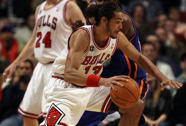 CHICAGO - NOVEMBER 04: Joakim Noah #13 of the Chicago Bulls moves against the New York Knicks at the United Center on November 4, 2010 in Chicago, Illinois. The Knicks defeated the Bulls 120-112. NOTE TO USER: User expressly acknowledges and agrees that, by downloading and/or using this Photograph, User is consenting to the terms and conditions of the Getty Images License Agreement. (Photo by Jonathan Daniel/Getty Images)