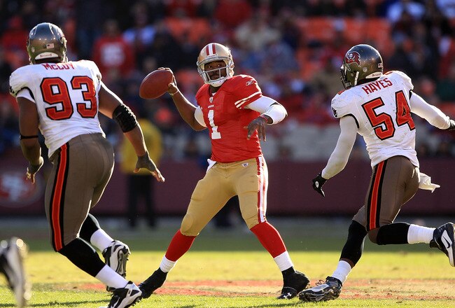 SAN FRANCISCO - NOVEMBER 21:  Troy Smith #1 of the San Francisco 49ers passes the ball against the Tampa Bay Buccaneers at Candlestick Park on November 21, 2010 in San Francisco, California.  (Photo by Ezra Shaw/Getty Images)