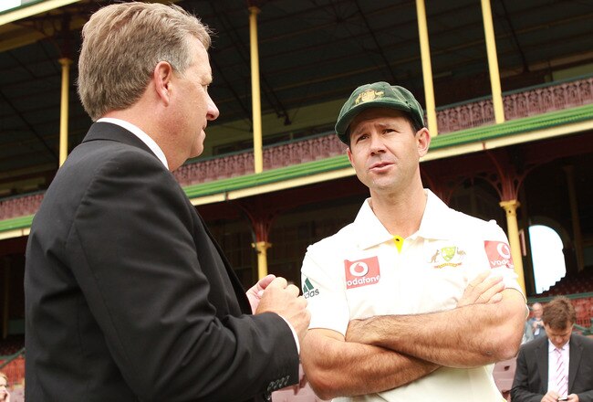 SYDNEY, AUSTRALIA - NOVEMBER 16:  Australia cricket captain Ricky Ponting talks with Ian Healy during the Channel Nine 2010/11 Ashes Series launch at the Sydney Cricket Ground on November 16, 2010 in Sydney, Australia.  (Photo by Mark Nolan/Getty Images)