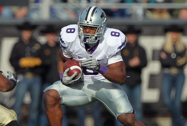 BOULDER, CO - NOVEMBER 20:  Daniel Thomas #8 of the Kansas State Wildcats rushes with the ball against the Colorado Buffaloes at Folsom Field on November 20, 2010 in Boulder, Colorado. Colorado defeated Kansas State 44-36.  (Photo by Doug Pensinger/Getty Images)