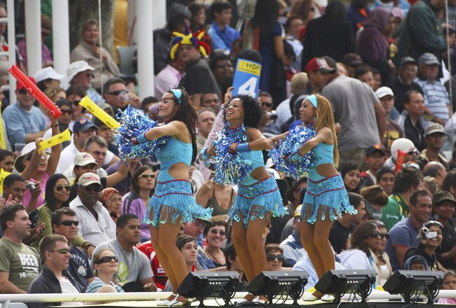 CAPE TOWN, SOUTH AFRICA - APRIL 18:  Cheerleaders dance during the IPL T20 match between Mumbai Indians and Chennai Super Kings at Newlands Cricket Ground on April 18, 2009 in Cape Town, South Africa.  (Photo by Tom Shaw/Getty Images)