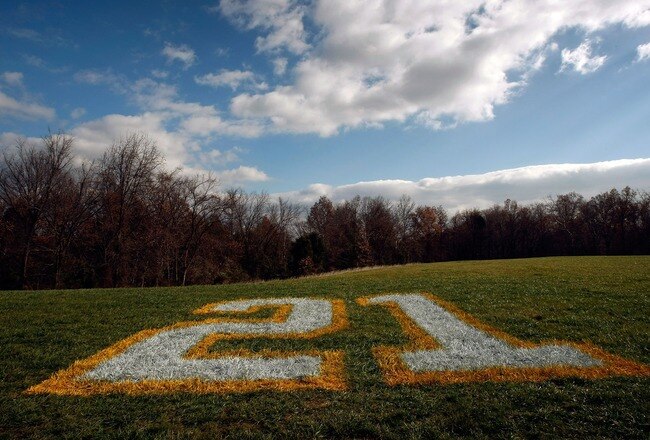 ASHBURN, VA - NOVEMBER 27:  Washington Redskins safety Sean Taylor's number 21 is shown painted onto a field at Redskins Park November 27, 2007 in Ashburn, Virginia. Taylor died earlier this morning from a gunshot wound inflicted at his home during an apparent break-in yesterday morning.  (Photo by Win McNamee/Getty Images)