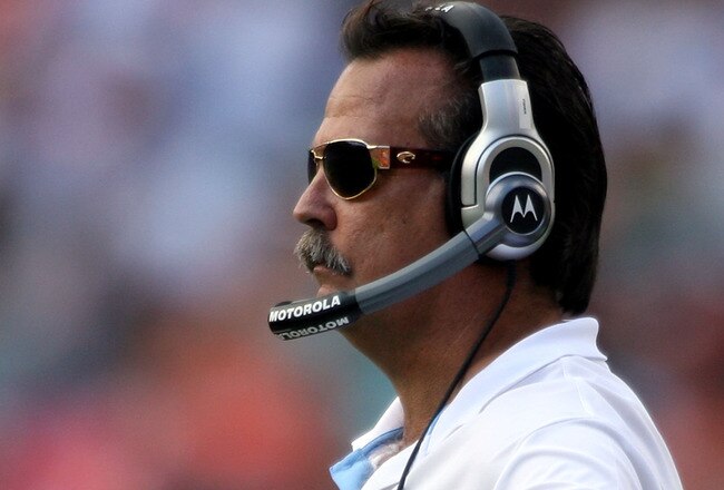 MIAMI - NOVEMBER 14:  Coach Jeff Fisher of the Tennessee Titans shouts against the Miami Dolphins at Sun Life Stadium on November 14, 2010 in Miami, Florida.  (Photo by Marc Serota/Getty Images)