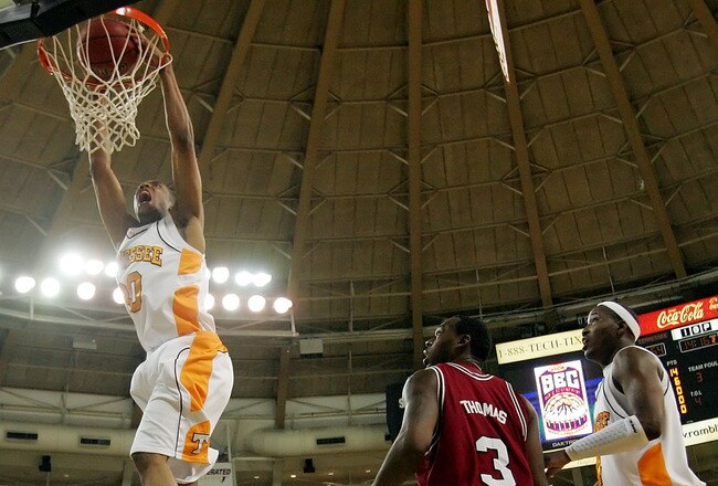 ATLANTA - MARCH 15:  Wayne Chism #4 of Tennessee Volunteers dunks the ball against the Arkansas Razorbacks during the SEC Men's Basketball tournament on March 15, 2008 at Alexander Memorial Coliseum, on the campus of Georgia Tech, in Atlanta Georia. The Razorbacks defeated the Volunteers 92-91.    Yesterday's games were postponed and changed venue after severe weather damaged the Georgia Dome.  (Photo by Chris Graythen/Getty Images)