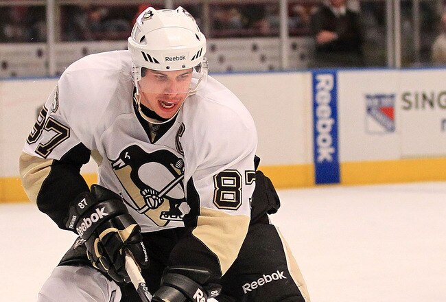 NEW YORK, NY - NOVEMBER 29:  Sidney Crosby #87 of the Pittsburgh Penguins attacks against the New York Rangers during their game on November 29, 2010 at Madison Square Garden in New York City.  (Photo by Chris McGrath/Getty Images)