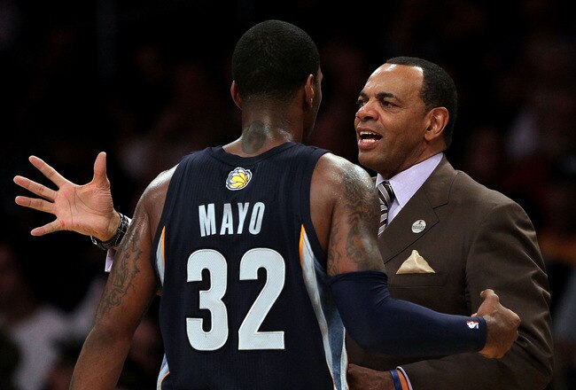 LOS ANGELES, CA - NOVEMBER 02:  Head coach Lionel Hollins of the Memphis Grizzlies talks to O.J. Mayo #32 in the game against the Los Angeles Lakers at Staples Center on November 2, 2010 in Los Angeles, California. The Lakers defeated the Grizzlies 124-105. NOTE TO USER: User expressly acknowledges and agrees that, by downloading and or using this photograph, User is consenting to the terms and conditions of the Getty Images License Agreement.  (Photo by Jeff Gross/Getty Images)