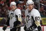 PHILADELPHIA - OCTOBER 16:  (L-R) Evgeni Malkin #71 and Sidney Crosby #87 of the Pittsburgh Penguins skate against the Philadelphia Flyers at the Wells Fargo Center on October 16, 2010 in Philadelphia, Pennsylvania.  (Photo by Bruce Bennett/Getty Images)