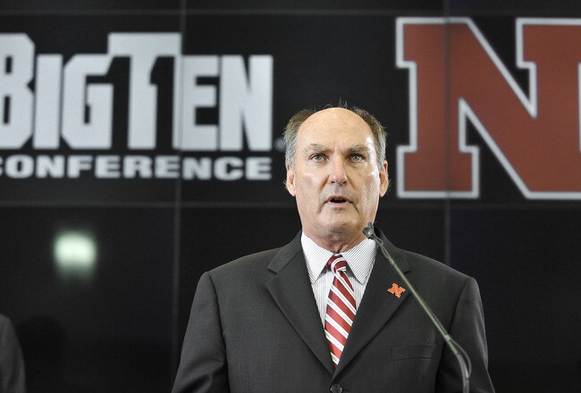 LINCOLN, NE - JUNE 11: Big Ten Conference Commissioner James Delany informs members of the media that the University of Nebraska has accepted an invitation to join the Big Ten Conference June 11, 2010 in Lincoln, Nebraska.  The university will begin integration immediately and start athletic competition as soon as 2011. (Photo by Eric Francis/Getty Images)