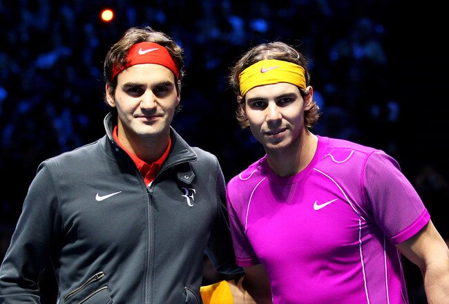 LONDON, ENGLAND - NOVEMBER 28:  Roger Federer of Switzerland (L) and Rafael Nadal of Spain (R) pose on court before their men's final during the ATP World Tour Finals at O2 Arena on November 28, 2010 in London, England.  (Photo by Julian Finney/Getty Images)