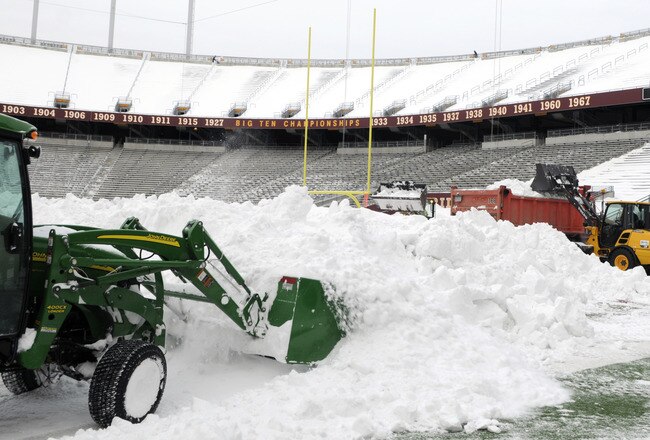 MINNEAPOLIS, MN - DECEMBER 15: Heavy machinery removes snow from the field as TCF Bank Stadium prepares for a potential monday night football game between the Minnesota Vikings and Chicago Bears on December 15, 2010 in Minneapolis, Minnesota. Preparations are due to the collapsed roof at the Hubert H. Humphrey Metrodome. (Photo by Hannah Foslien /Getty Images)