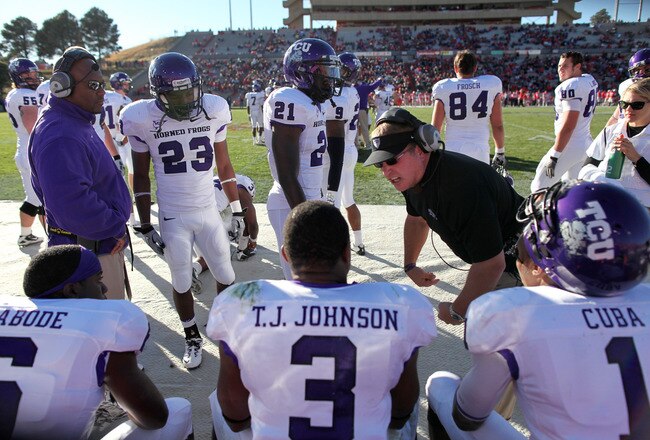 ALBUQUERQUE, NM - NOVEMBER 27: Head coach Gary Patterson (R) of the TCU Horned Frogs with his team on the sidelines during their 66-17 win over the University of New Mexico Lobos on November 27, 2010 at University Stadium in Albuquerque, New Mexico. (Photo by Eric Draper/Getty Images)
