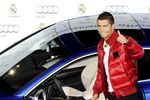 Cristiano-ronaldo-car-rich-23423_crop_150x100