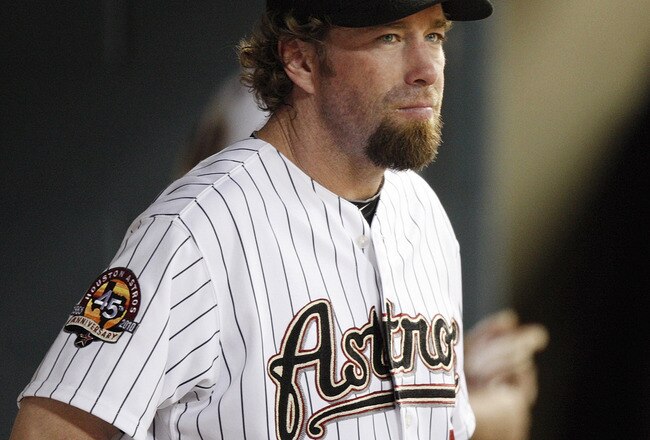 HOUSTON - AUGUST 30:  Houston Astros hitting coach Jeff Bagwell #5 looks on from the dugout at Minute Maid Park during a game against the St. Louis Cardinals on August 30, 2010 in Houston, Texas.  (Photo by Bob Levey/Getty Images)