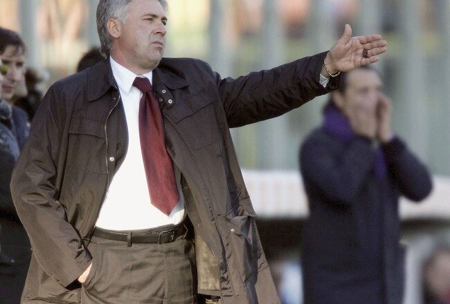 FLORENCE, ITALY - NOVEMBER 20: Carlos Ancelotti, manager of AC Milan gestures during the Serie A match between Fiorentina and AC Milan at the Stadio Artemio Franchi on November 20, 2005 in Florence, Italy.  (Photo by New Press/Getty Images)
