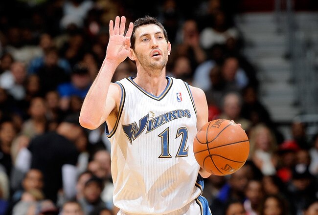 WASHINGTON, DC - DECEMBER 18:  Kirk Hinrich #12 of the Washington Wizards handles the ball against the Miami Heat at the Verizon Center on December 18, 2010 in Washington, DC. NOTE TO USER: User expressly acknowledges and agrees that, by downloading and or using this Photograph, user is consenting to the terms and conditions of the Getty Images License Agreement.   (Photo by Greg Fiume/Getty Images)