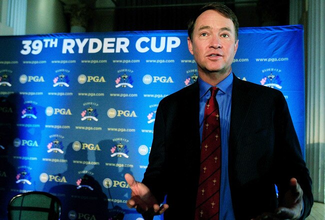 MEDINAH, IL - JANUARY 20: Davis Love III speaks during a press conference for the 2012 U.S. Ryder Cup Captain's Announcement at Medinah Country Club on January 20, 2011 in Medinah, Illinois. (Photo by Jonathan Daniel/Getty Images)
