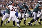 PHILADELPHIA - DECEMBER 27:  Leonard Weaver #43 of the Philadelphia Eagles runs the ball against the Denver Broncos on December 27, 2009 at Lincoln Financial Field in Philadelphia, Pennsylvania. The Eagles defeated the Broncos 30-27.  (Photo by Jim McIsaac/Getty Images)