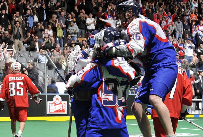Torontocelebratesgoaloverboston-graigabel_crop_650x440
