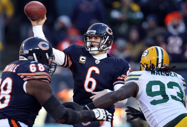 CHICAGO, IL - JANUARY 23:  Quarterback Jay Cutler #6 of the Chicago Bears throws the ball against the Green Bay Packers in the NFC Championship Game at Soldier Field on January 23, 2011 in Chicago, Illinois.  (Photo by Jonathan Daniel/Getty Images)