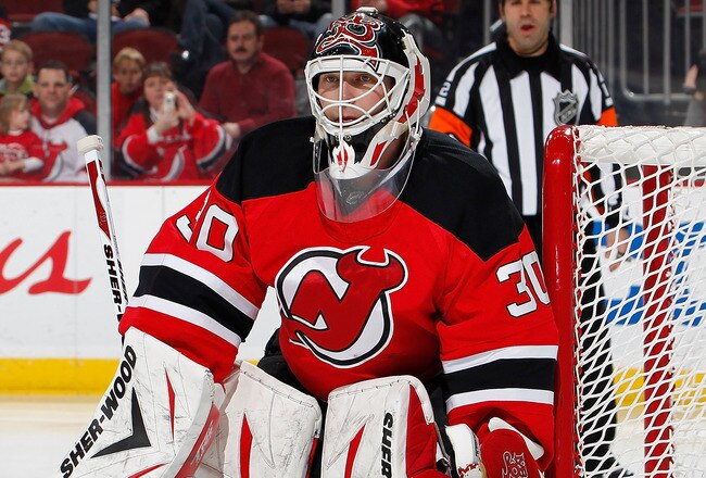 NEWARK, NJ - JANUARY 09:  Goalie Martin Brodeur #30 of the New Jersey Devils awaits a shot during an NHL hockey game against the Tampa Bay Lightning at the Prudential Center on January 9, 2011 in Newark, New Jersey.  (Photo by Paul Bereswill/Getty Images)