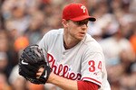 SAN FRANCISCO - OCTOBER 21:  Roy Halladay #34 of the Philadelphia Phillies throws a pitch against the San Francisco Giants in Game Five of the NLCS during the 2010 MLB Playoffs at AT&T Park on October 21, 2010 in San Francisco, California.  (Photo by Ezra Shaw/Getty Images)