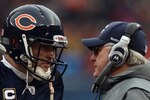 CHICAGO, IL - JANUARY 16:  Quarterback Jay Cutler #6 of the Chicago Bears talks with offensive coordinator Mike Martz against the Seattle Seahawks in the 2011 NFC divisional playoff game at Soldier Field on January 16, 2011 in Chicago, Illinois.  (Photo by Jonathan Daniel/Getty Images)