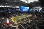 ARLINGTON, TX - FEBRUARY 01:  A general view as the Pittsburgh Steelers attend Super Bowl XLV Media Day ahead of Super Bowl XLV at Cowboys Stadium on February 1, 2011 in Arlington, Texas. The Pittsburgh Steelers will play the Green Bay Packers in Super Bowl XLV on February 6, 2011 at Cowboys Stadium.  (Photo by Michael Heiman/Getty Images)