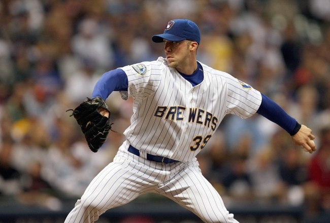 MILWAUKEE - SEPTEMBER 28: Starting pitcher Chris Capuano #39 of the Milwaukee Brewers delivers the ball against the San Diego Padres on September 28, 2007 at Miller Park in Milwaukee, Wisconsin. (Photo by Jonathan Daniel/Getty Images)