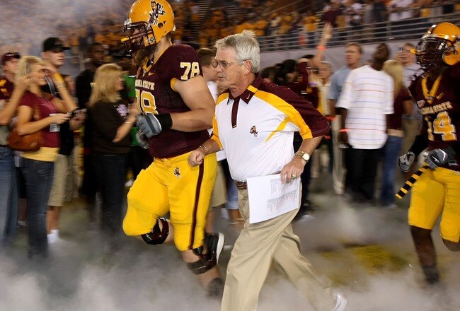 TEMPE, AZ - OCTOBER 13:  Head coach Dennis Erickson of the Arizona State Sun Devils runs onto the field during introductions before the game with the Washington Huskies on October 13, 2007 at Sun Devil Stadium in Tempe, Arizona.  Arizona State won 44-20.  (Photo by Stephen Dunn/Getty Images)