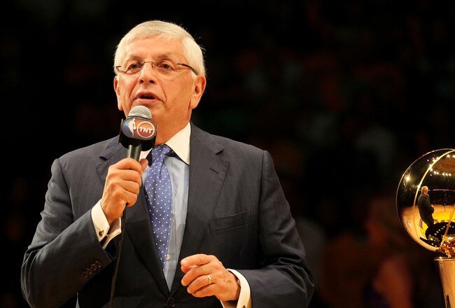 LOS ANGELES, CA - OCTOBER 26:  Commissioner David Stern speaks to the crowd prior to presenting the 2009-2010 Championship Rings to the Los Angeles Lakers at Staples Center on October 26, 2010 in Los Angeles, California. NOTE TO USER: User expressly acknowledges and agrees that, by downloading and or using this photograph, User is consenting to the terms and conditions of the Getty Images License Agreement.  (Photo by Jeff Gross/Getty Images)