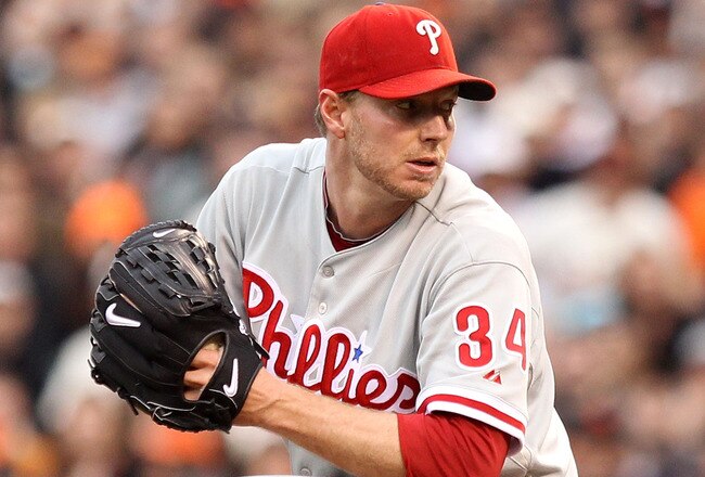 SAN FRANCISCO - OCTOBER 21:  Roy Halladay #34 of the Philadelphia Phillies throws a pitch against the San Francisco Giants in Game Five of the NLCS during the 2010 MLB Playoffs at AT&T Park on October 21, 2010 in San Francisco, California.  (Photo by Ezra Shaw/Getty Images)