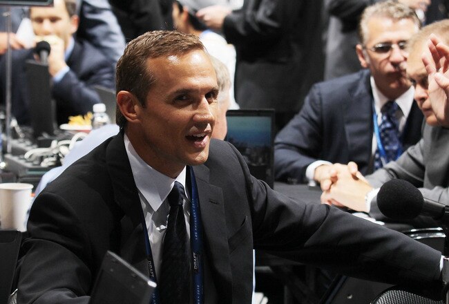 LOS ANGELES, CA - JUNE 25: Steve Yzerman of teh Tampa Bay Lightning works the draft floor during the 2010 NHL Entry Draft at Staples Center on June 25, 2010 in Los Angeles, California. (Photo by Bruce Bennett/Getty Images)