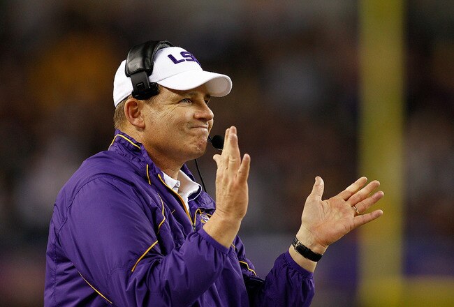 ARLINGTON, TX - JANUARY 07:  Head coach Les Miles of the Louisiana State University Tigers reacts to a field goal during the game against the Texas A&M Aggies during the AT&T Cotton Bowl at Cowboys Stadium on January 7, 2011 in Arlington, Texas.  (Photo by Chris Graythen/Getty Images)
