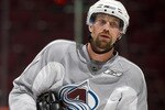 VANCOUVER, CANADA - FEBRUARY 27:   Peter Forsberg #21 of the Colorado Avalanche carries a pad from his skate to the bench during a game-day practice at General Motors Place on February 27, 2008 in Vancouver, British Columbia, Canada.  (Photo by Jeff Vinnick/Getty Images)