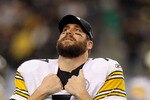 ARLINGTON, TX - FEBRUARY 06:  Quarterback Ben Roethlisberger #7 of the Pittsburgh Steelers looks on against the Green Bay Packers during Super Bowl XLV at Cowboys Stadium on February 6, 2011 in Arlington, Texas.  (Photo by Al Bello/Getty Images)