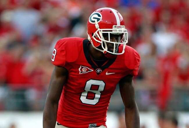 JACKSONVILLE, FL - OCTOBER 30:  A.J. Green #8 of the Georgia Bulldogs prepares to run a pattern during the game against the Florida Gators at EverBank Field on October 30, 2010 in Jacksonville, Florida.  (Photo by Sam Greenwood/Getty Images)
