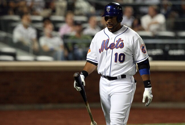 NEW YORK - AUGUST 20:  Gary Sheffield #10 of the New York Mets walks back to the dugout after striking out in the eighth inning against the Atlanta Braves on August 20, 2009 at Citi Field in the Flushing neighborhood of the Queens borough of New York City.  (Photo by Jim McIsaac/Getty Images)