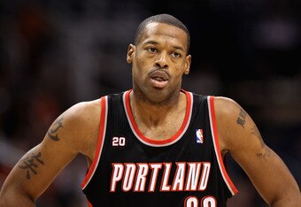 Blazers ship Camby to Rockets