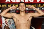 Antonio-demarco-poses_crop_150x100