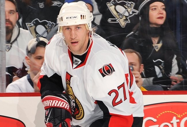 PITTSBURGH - DECEMBER 23:  Forward Alex Kovalev #27 of the Ottawa Senators skates with the puck against the Pittsburgh Penguins on December 23, 2009 at Mellon Arena in Pittsburgh, Pennsylvania.  (Photo by Jamie Sabau/Getty Images)