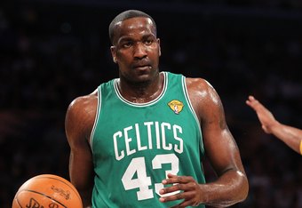 LOS ANGELES, CA - JUNE 15:  Kendrick Perkins #43 of the Boston Celtics looks on while taking on the Los Angeles Lakers in Game Six of the 2010 NBA Finals at Staples Center on June 15, 2010 in Los Angeles, California.  NOTE TO USER: User expressly acknowledges and agrees that, by downloading and/or using this Photograph, user is consenting to the terms and conditions of the Getty Images License Agreement.  (Photo by Ronald Martinez/Getty Images)