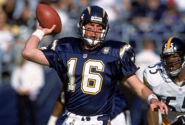 24 Dec 2000:   Quarterback Ryan Leaf #16 of the San Diego Chargers passes the ball during the game against the Pittsburgh Steelers at Qualcomm Stadium in San Diego, California. The Steelers defeated the Chargers 34-21.Mandatory Credit: Stephen Dunn  /Allsport