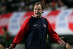 CHIBA, JAPAN - MAY 29:  Head Coach Marcelo Bielsa of Chile gestures during the Kirin Cup soccer between Belgium and Chile at Fukuda Denshi Arena on May 29, 2009 in Chiba, Japan.  (Photo by Kiyoshi Ota/Getty Images)