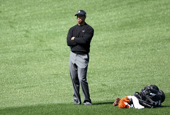 MARANA, AZ - FEBRUARY 23: Tiger Woods waits to hit an approach shot on the third hole during the first round of the Accenture Match Play Championship at the Ritz-Carlton Golf Club on February 23, 2011 in Marana, Arizona.  (Photo by Andy Lyons/Getty Images)