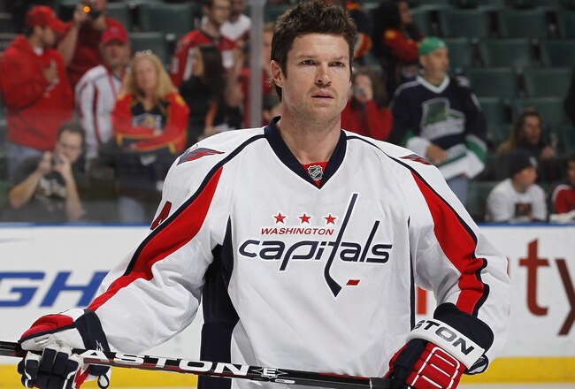 SUNRISE, FL - MARCH 6: Jason Arnott #44 of the Washington Capitals warms up prior to the NHL game against the Florida Panthers on March 6, 2011 at the BankAtlantic Center in Sunrise, Florida. (Photo by Joel Auerbach/Getty Images)