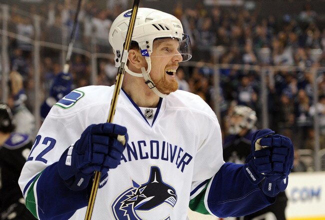 LOS ANGELES, CA - MARCH 05:  Daniel Sedin #22 of the Vancouver Canucks celebrates his goal to take a 2-1 lead over the Los Angeles Kings during the third period at the Staples Center on March 5, 2011 in Los Angeles, California.  (Photo by Harry How/Getty Images)