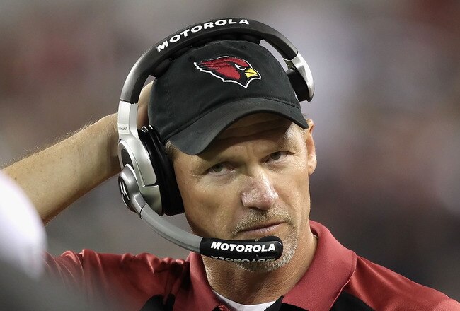 GLENDALE, AZ - DECEMBER 25:  Head coach Ken Whisenhunt of the Arizona Cardinals during the NFL game against the Dallas Cowboys at the University of Phoenix Stadium on December 25, 2010 in Glendale, Arizona. The Cardinals defeated the Cowboys 27-26.  (Photo by Christian Petersen/Getty Images)