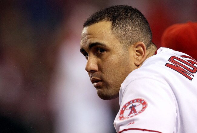 ANAHEIM, CA - OCTOBER 20:  Kendry Morales #19 of the Los Angeles Angels of Anaheim looks on after hitting a solo home run during the fifth inning in Game Four of the ALCS against the New York Yankees during the 2009 MLB Playoffs at Angel Stadium on October 20, 2009 in Anaheim, California.  (Photo by Stephen Dunn/Getty Images)