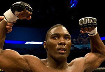 Anthony Johnson Signs New Deal -- Details Here