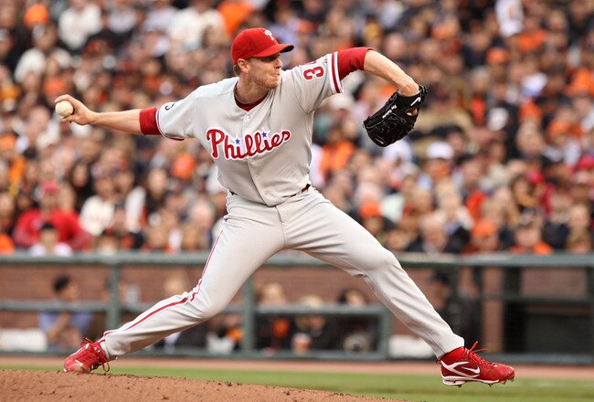 SAN FRANCISCO - OCTOBER 21:  Roy Halladay #34 of the Philadelphia Phillies throws a pitch against the San Francisco Giants in Game Five of the NLCS during the 2010 MLB Playoffs at AT&T Park on October 21, 2010 in San Francisco, California.  (Photo by Ezra Shaw/Getty Images)
